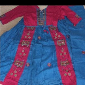 Chaniya choli pink and blue brand new with odni